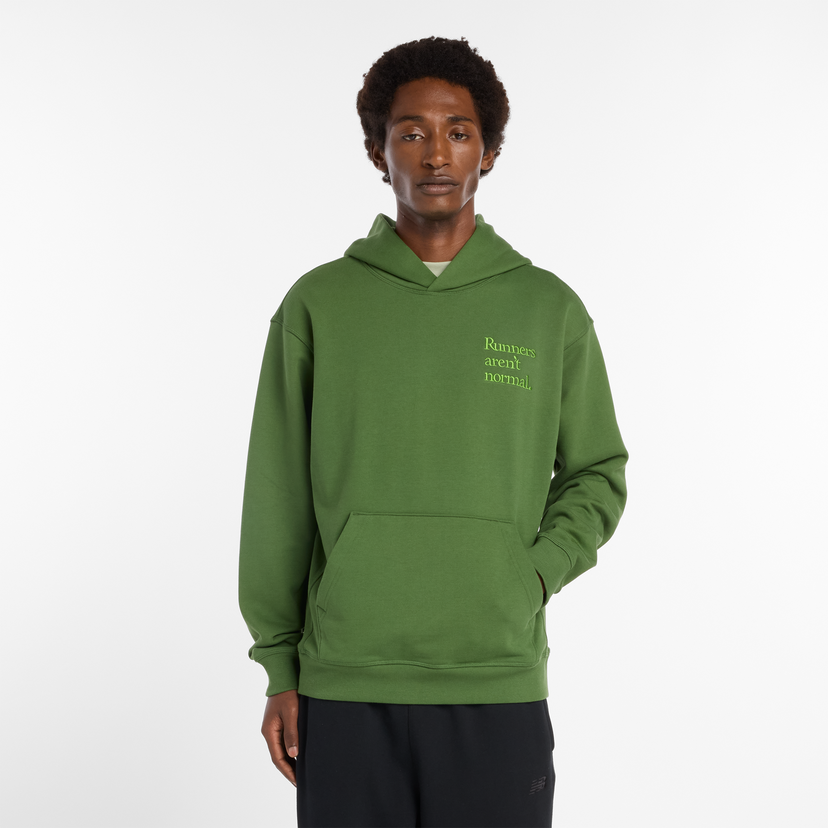 Sweatshirt New Balance Hoodie with 'Runners aren't normal' Slogan Grøn | NBMT53918DAE