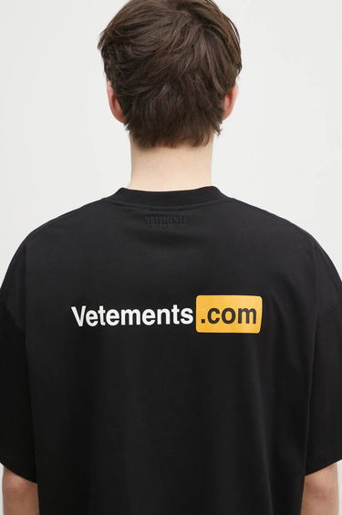 T-shirt VETEMENTS Black '.Com' T-Shirt Sort | UA66TR750B, 3