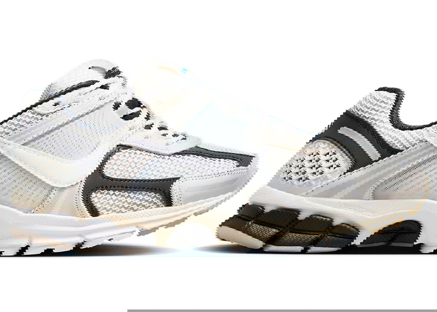 Sneakers og sko Nike Vomero 5 "Supersonic" Beige | FN7649-110, 1