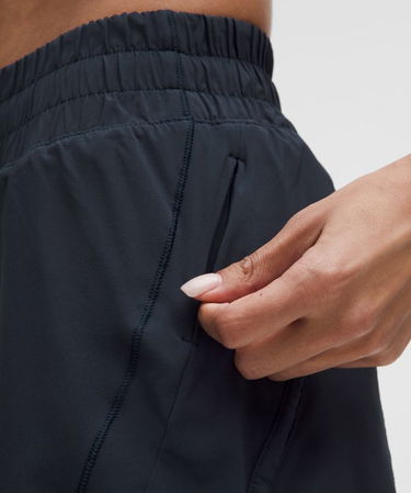 Shorts lululemon Track That High-Rise Lined Short 5" Sort | prod11130485, 4