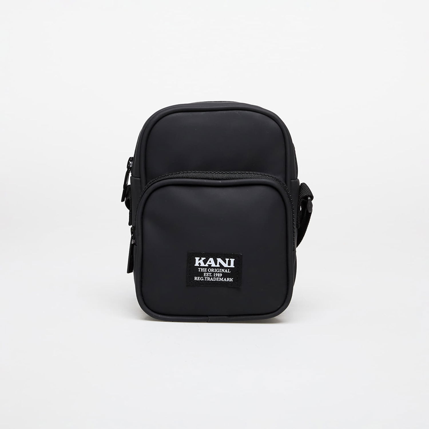 Skuldertaske Karl Kani Signature Pouch Bag Black Universal Sort | KA241-019-1, 0