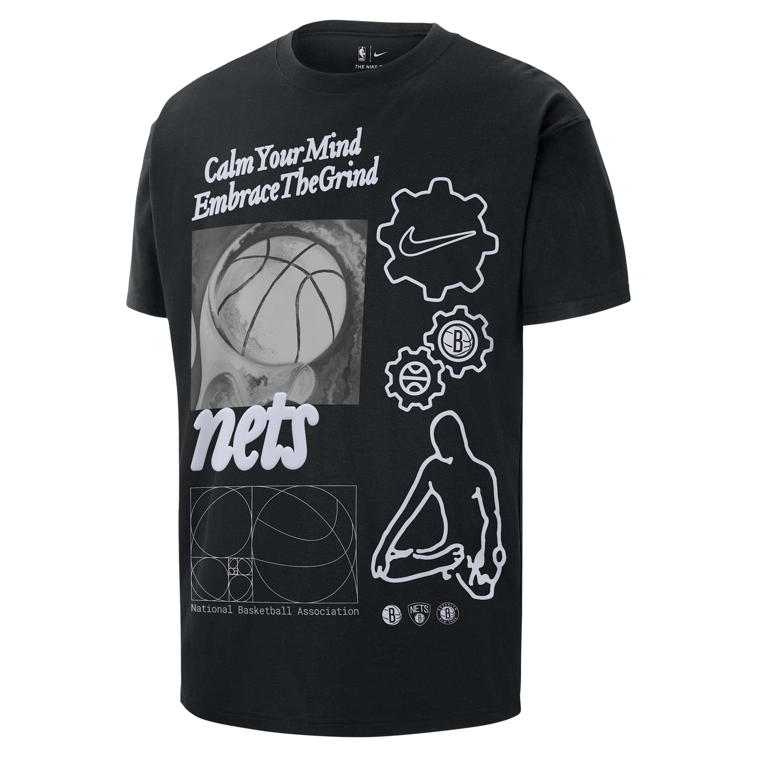 T-shirt Nike Max90 Brooklyn Nets Courtside T-Shirt Sort | HQ0625-010, 1
