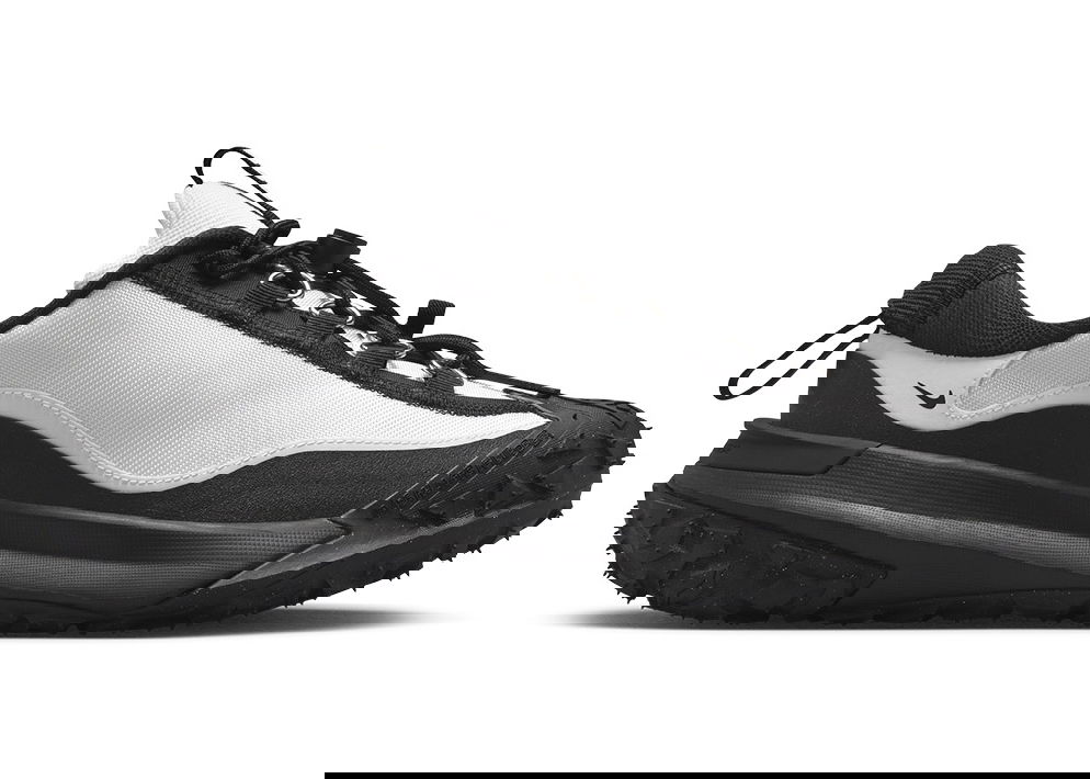 Sneakers og sko Nike ACG Mountain Fly 2 Low Comme des Garcons Homme Plus White Black Sort | FZ3311-101, 0
