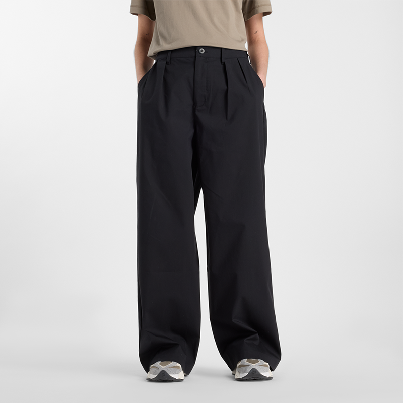 Bukser New Balance Wide Leg Pleated Trousers Sort | NBWP51538BK
