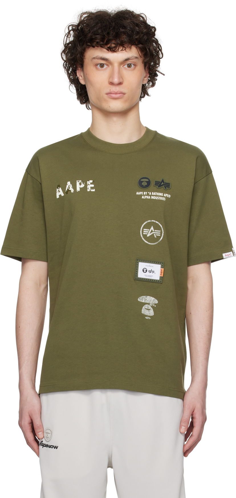 T-shirt AAPE by A Bathing Ape AAPE by A Bathing Ape Alpha Industries Edition 'Universe' T-Shirt Grøn | AAPTEM9712XXNKHD