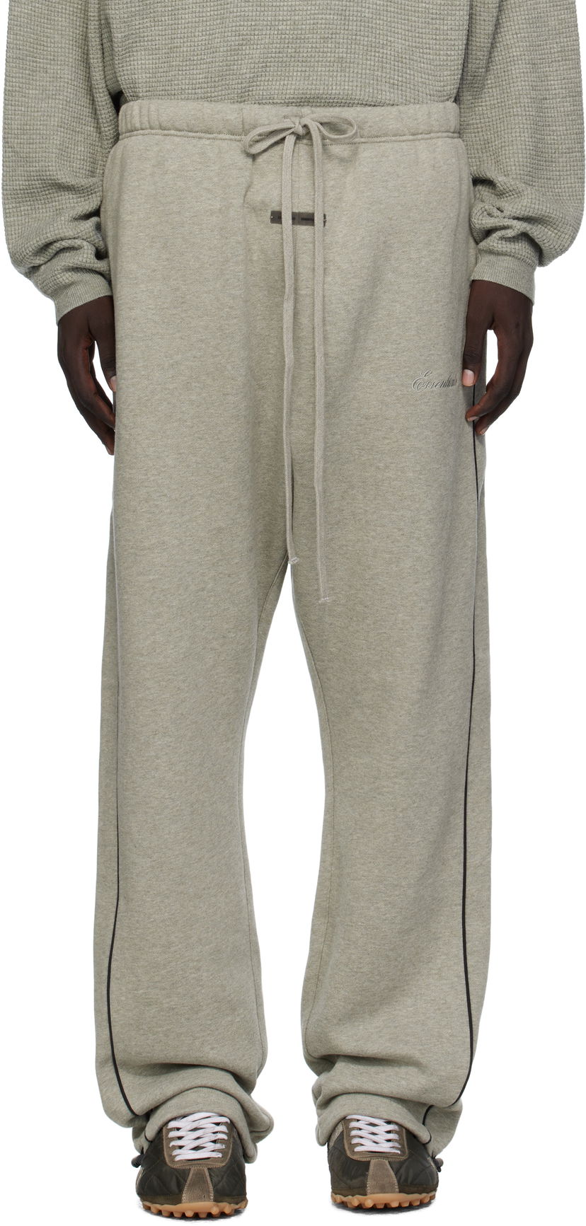 Joggingbukser Fear of God ESSENTIALS Relaxed Fleece Piping Sweatpants Grå | 130SP258065F