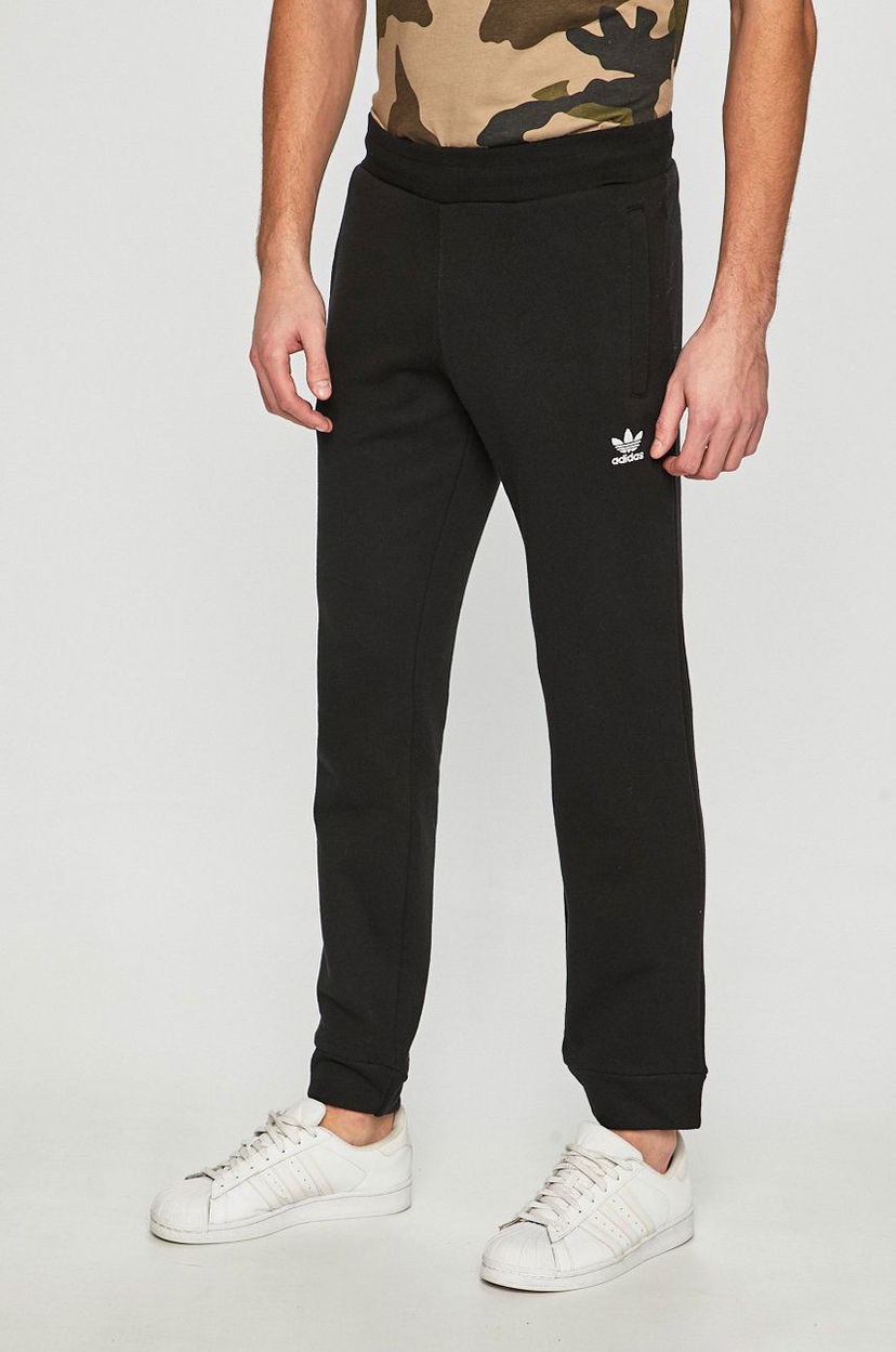 Joggingbukser adidas Originals adidas Originals Essential Fleece Pants Sort | DV1574