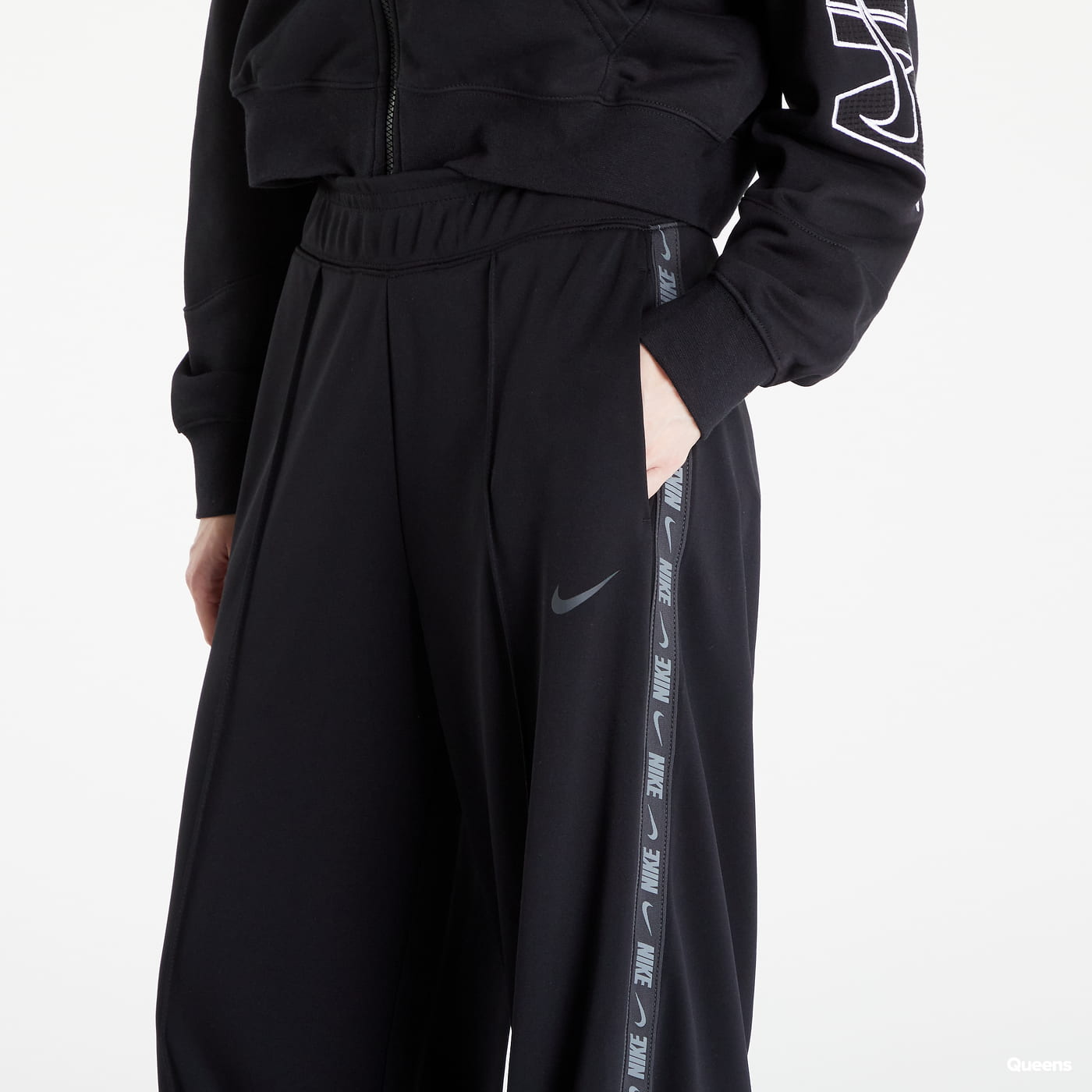 Bukser Nike High-Rise Trousers Sort | DQ5382-010, 1