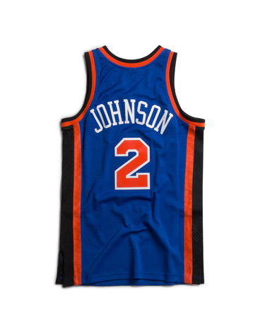 Jersey Mitchell & Ness Mitchell & Ness Hardwood Classics Swingman Jersey New York Knicks 1998-99 Larry Johnson #2 Blå | SMJYCP18007-NYKROYA98LJO, 2