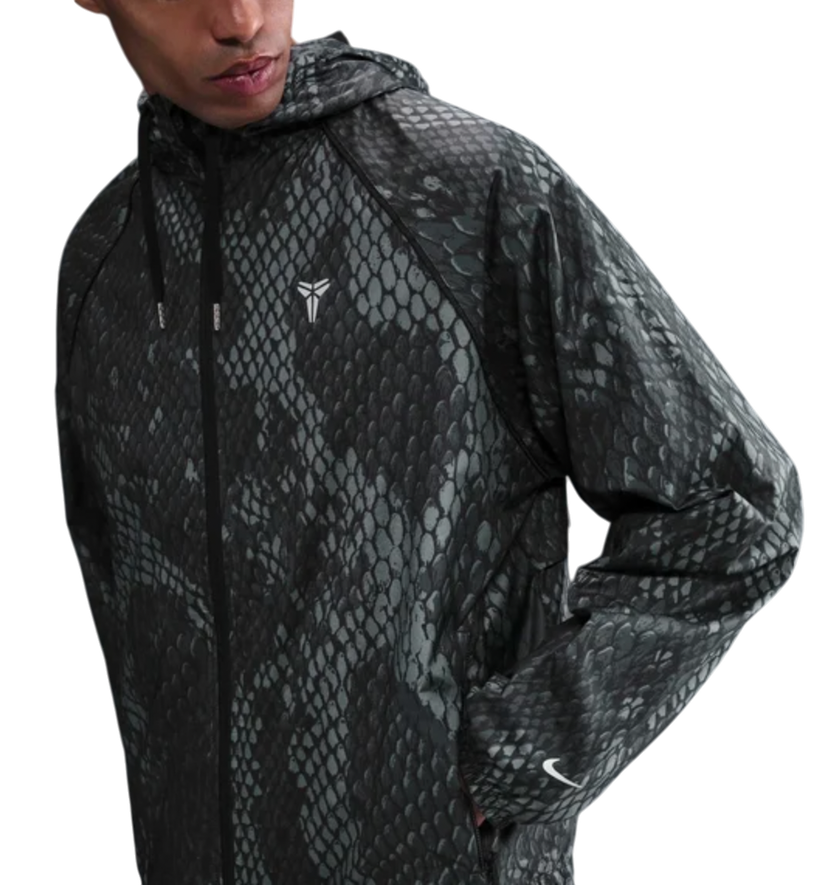 Jakke Nike KB Woven Hooded Jacket Sort | ib2704-010