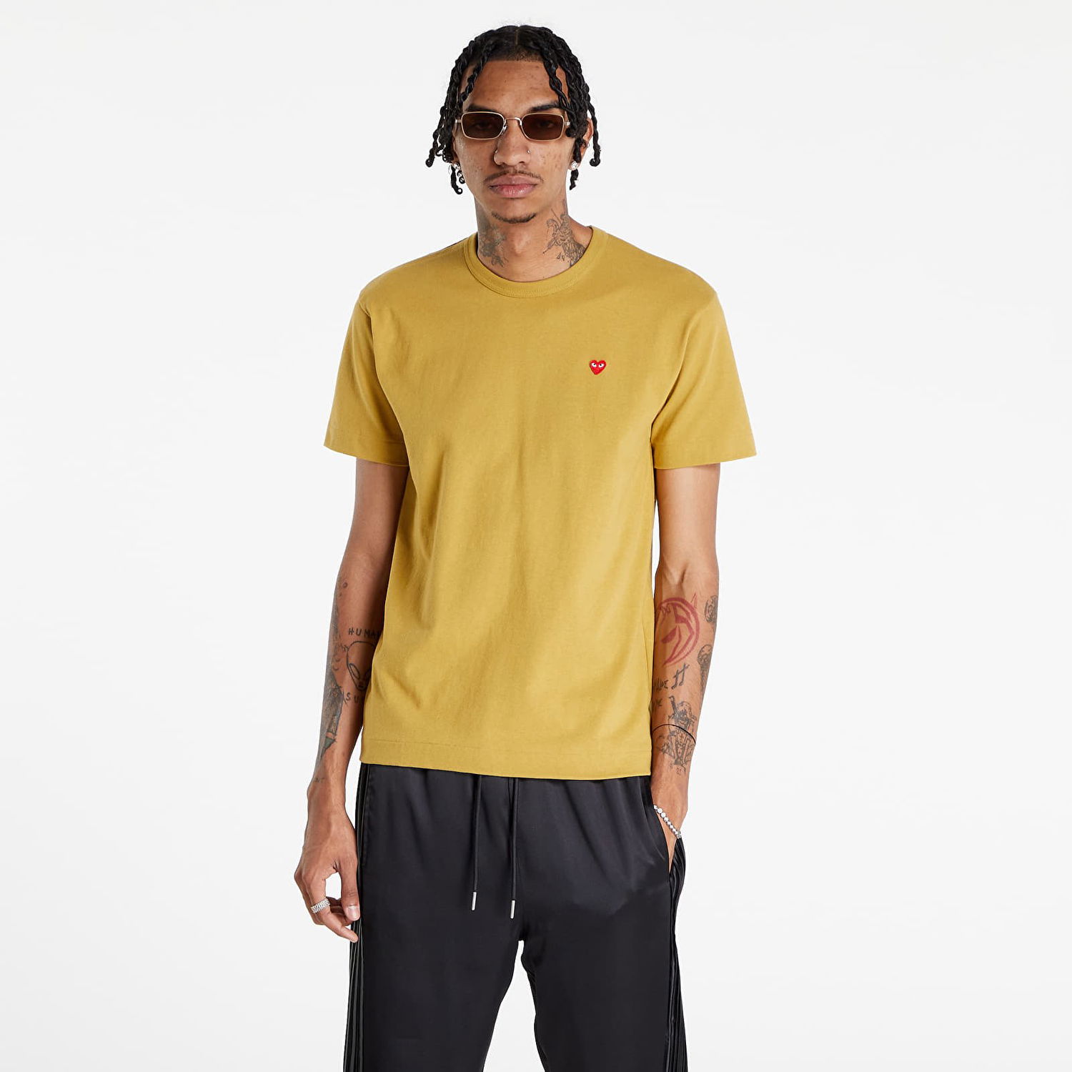 T-shirt Comme des Garçons PLAY Heart Logo Tee UNISEX Brun | AZT314 olive, 1