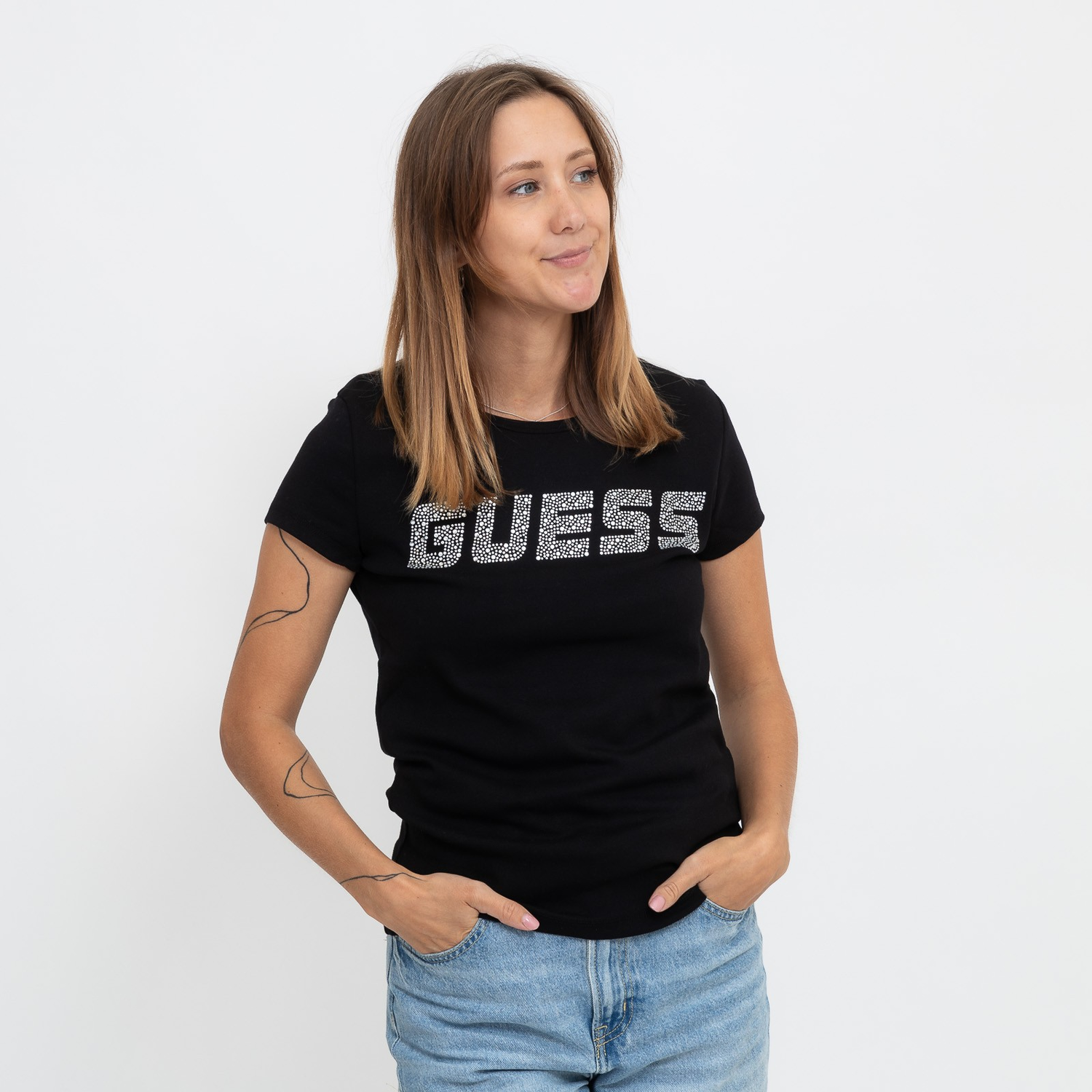 T-shirt GUESS Guess Kiara Short Sleeve T-Shirt Sort | V5GI20J1314-JBLK, 0