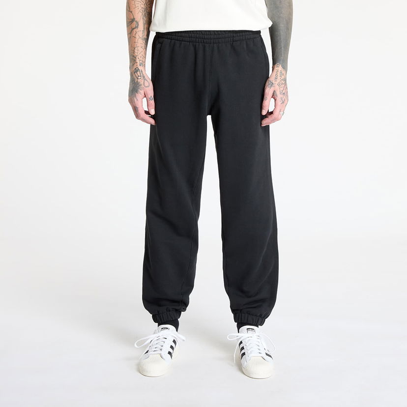 Joggingbukser adidas Originals Premium Essentials Sweatpants Sort | JC9575