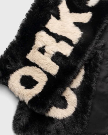 Tørklæde 032C Faux Fur Scarf With Lettering Sort | F24-UAW-3303-050, 1