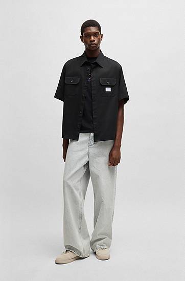 Skjorte BOSS Oversized Cotton Twill Shirt with Logo Patch Sort | 50517871, 1