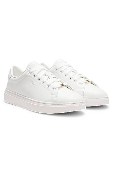 Tøj og tilbehør BOSS Embossed Logo Leather Hvid | 50548110
