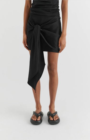 Nederdel AXEL ARIGATO Dione Tie-Front Skirt Sort | A2124001, 2
