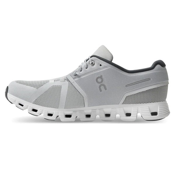 Sneakers og sko On Running Cloud 5 Grå | 59.98909, 0