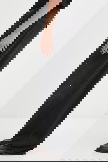 Jeans Maison Margiela MM6 Maison Margiela Wide-Leg Distressed Paint Splatter Jeans with Front Seam Detail Sort | SH0LA0011.M30011.966, 1